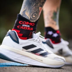 CALCETINES RUNNING TOBILLEROS #COMOUNACABRA Unisex KAMUABU Rojo/negro 11 CALCETINES RUNNING TOBILLEROS #COMOUNACABRA Unisex KAMUABU Rojo/negro -Mejor Ropa Tienda calcetines running tobilleros comounacabra unisex kamuabu rojonegro 4