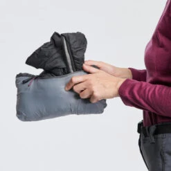 Chaleco Acolchado De Montaña Y Trekking Mujer Forclaz MT100 Negro 12 Chaleco Acolchado De Montaña Y Trekking Mujer Forclaz MT100 Negro -Mejor Ropa Tienda chaleco acolchado de montaa y trekking mujer forclaz mt100 negro 4