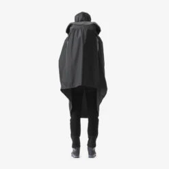 Poncho Impermeable De Senderismo MT500 60L 9 Poncho Impermeable De Senderismo MT500 60L -Mejor Ropa Tienda poncho impermeable de senderismo mt500 60l 2
